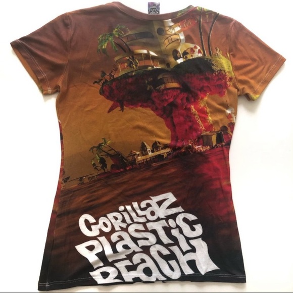 Gorillaz Plastic Beach t-shirt from RageOn Clothing - Picture 2 of 2